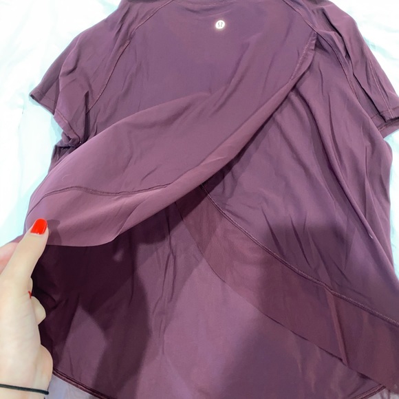 Lululemon shirt - Picture 3 of 3
